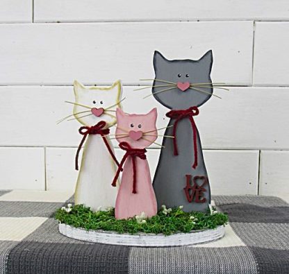 Wooden Love Cats Trio on Base Kit